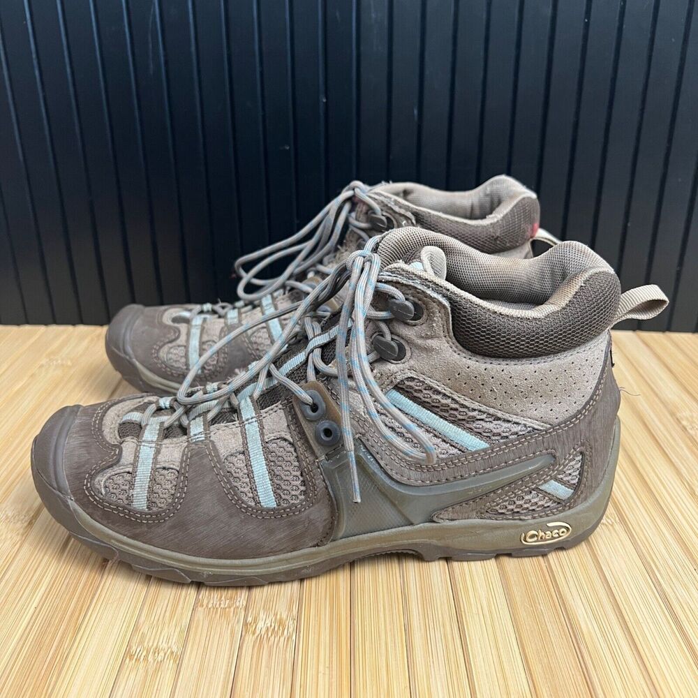 Womens Chaco Hiking Boots Size 8.5 Canyonland Mid Trail Shoe
